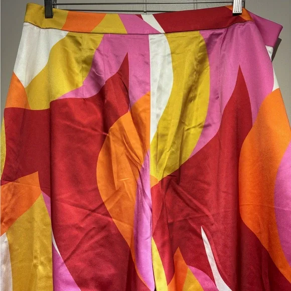 NWT Eloquii bold wide leg pants satin 18 red yellow orange pink - Picture 4 of 4